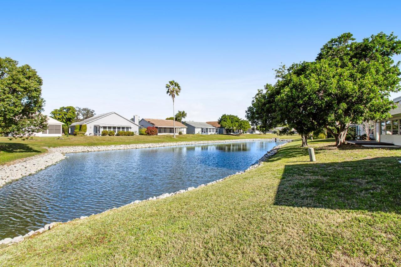 Bella Villa Bradenton Exterior photo