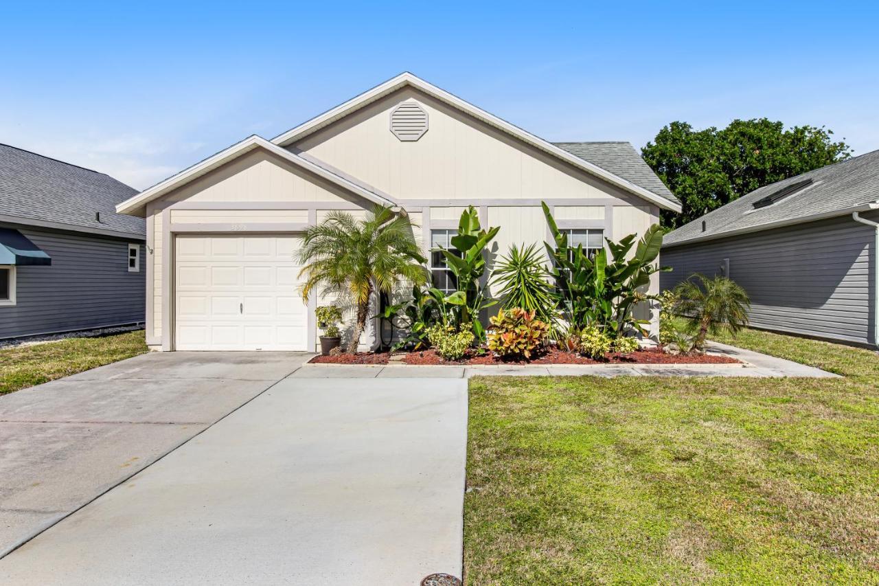 Bella Villa Bradenton Exterior photo
