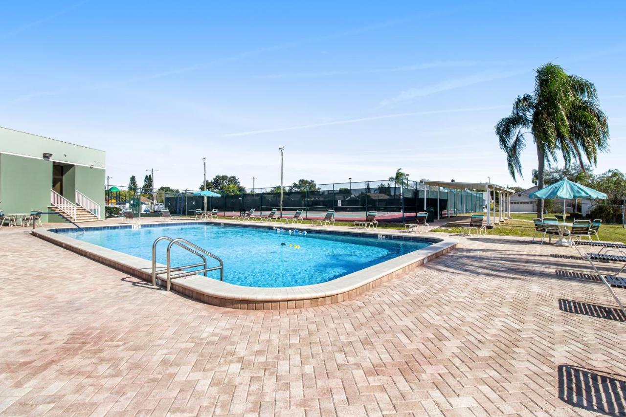 Bella Villa Bradenton Exterior photo
